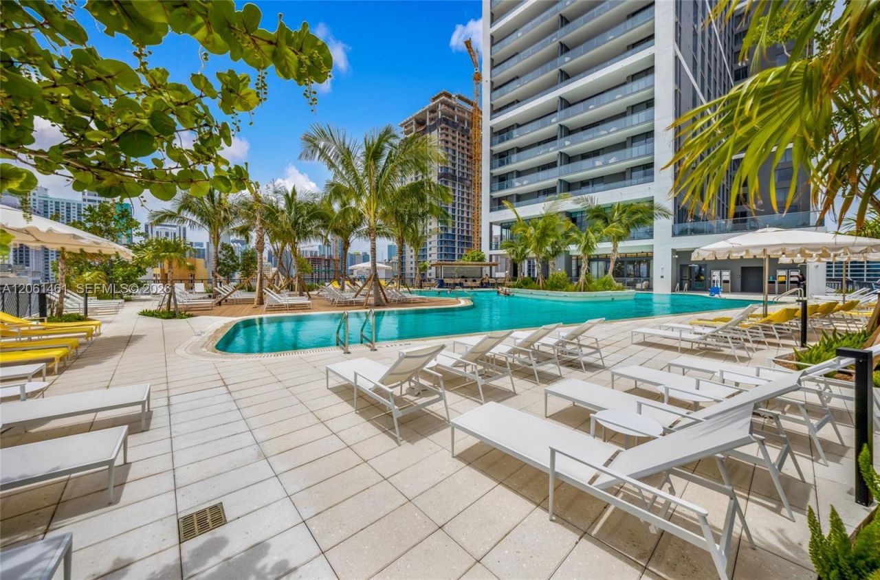 159 NE 6th St, Unit 1716, Miami, FL 33132 Photo