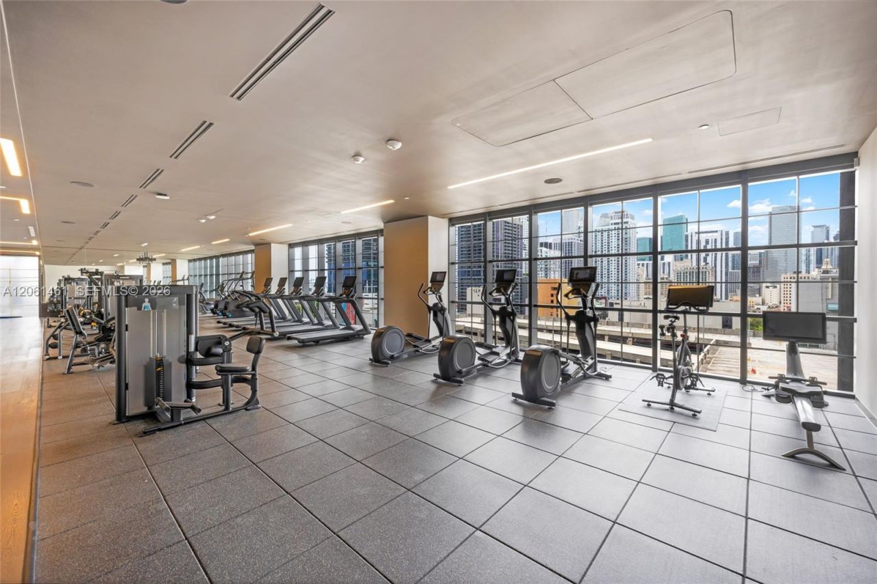 159 NE 6th St, Unit 1716, Miami, FL 33132 Photo
