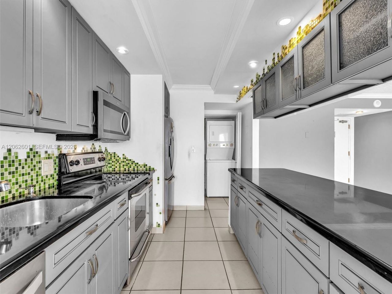 301 174th St , Unit 2205, Sunny Isles Beach, FL 33160 Photo
