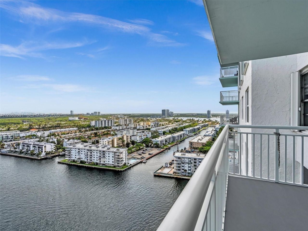 301 174th St , Unit 2205, Sunny Isles Beach, FL 33160 Photo