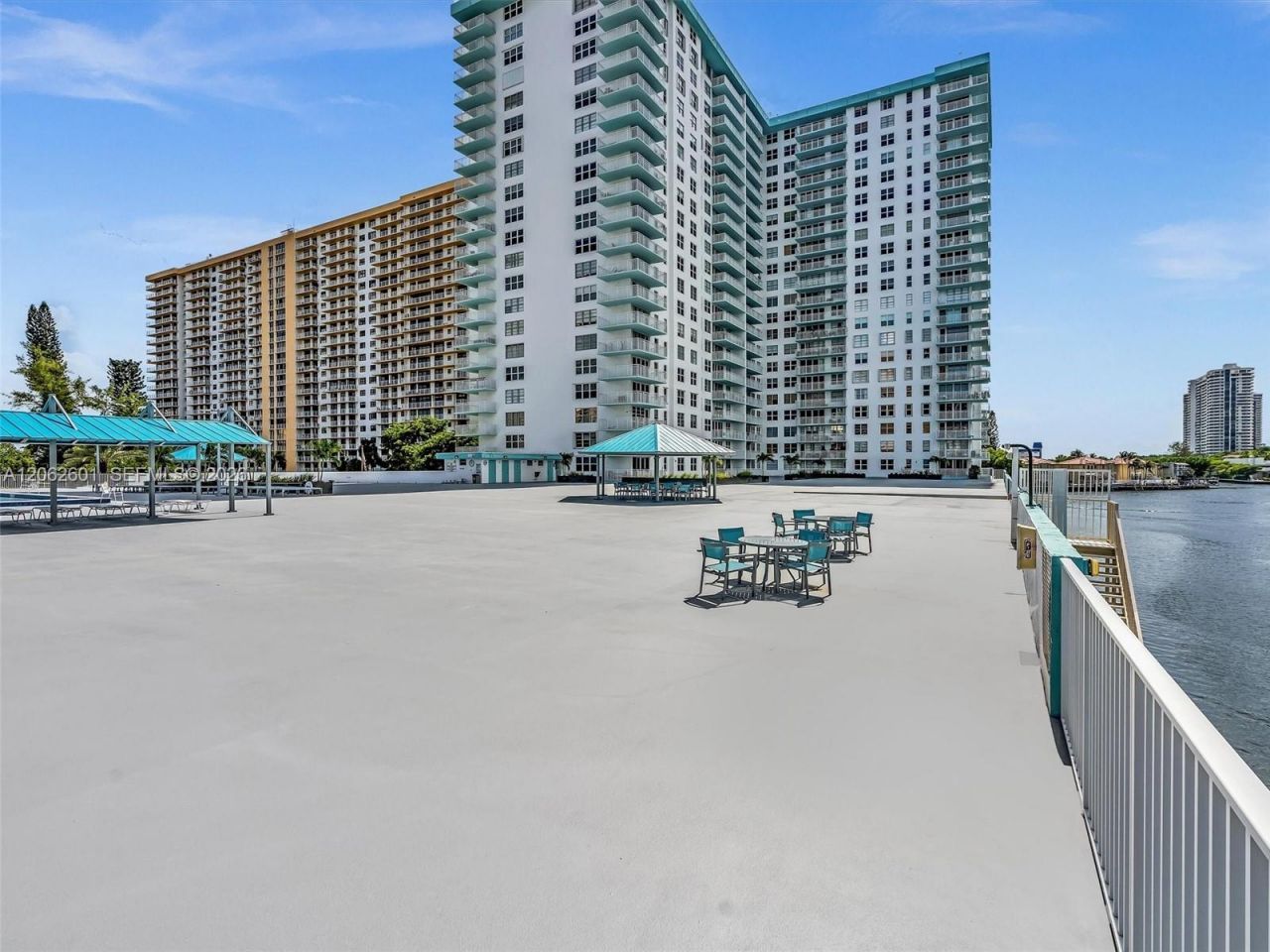 301 174th St , Unit 2205, Sunny Isles Beach, FL 33160 Photo