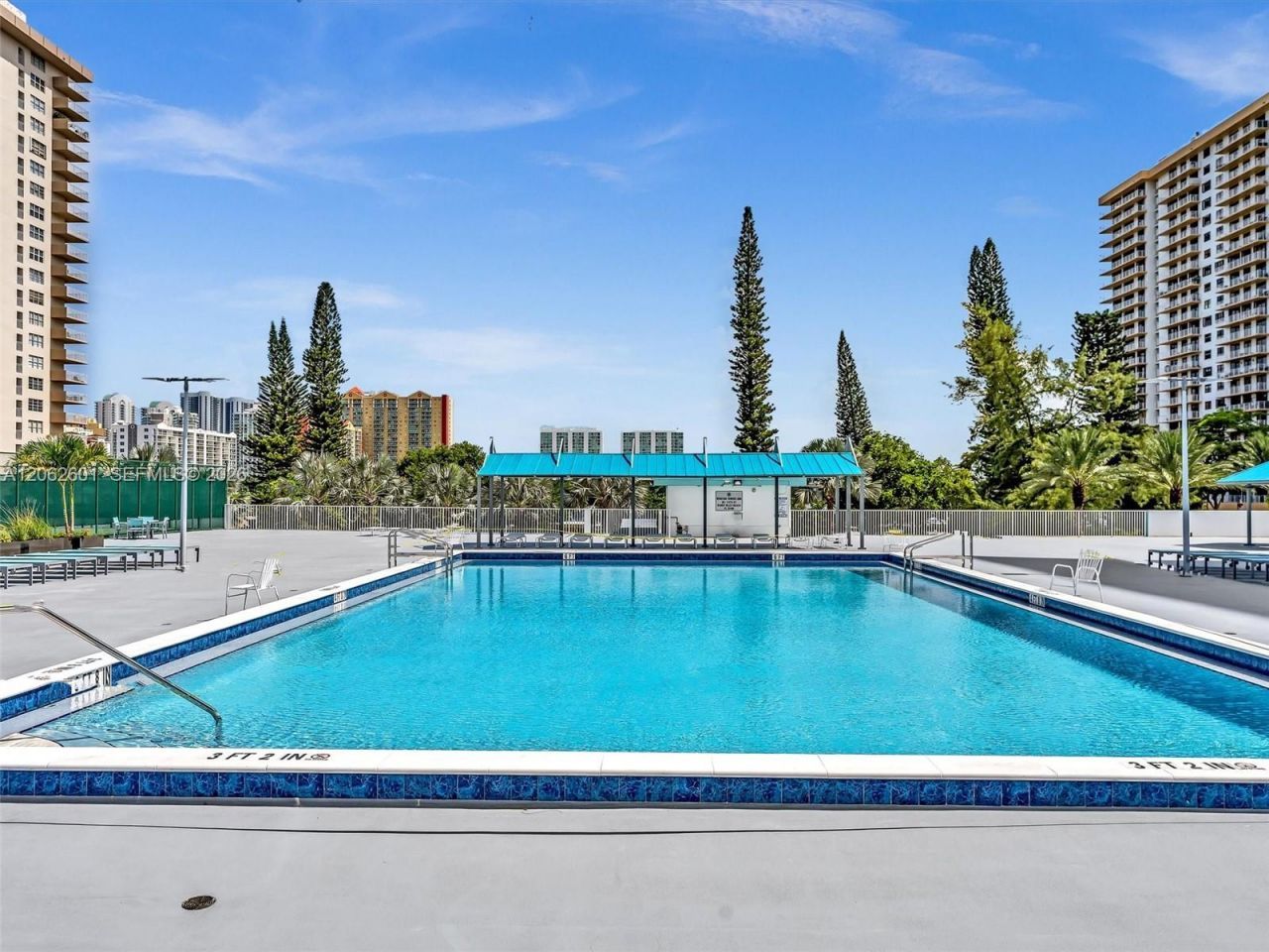 301 174th St , Unit 2205, Sunny Isles Beach, FL 33160 Photo