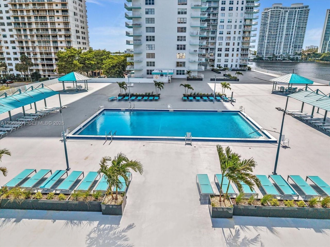 301 174th St , Unit 2205, Sunny Isles Beach, FL 33160 Photo