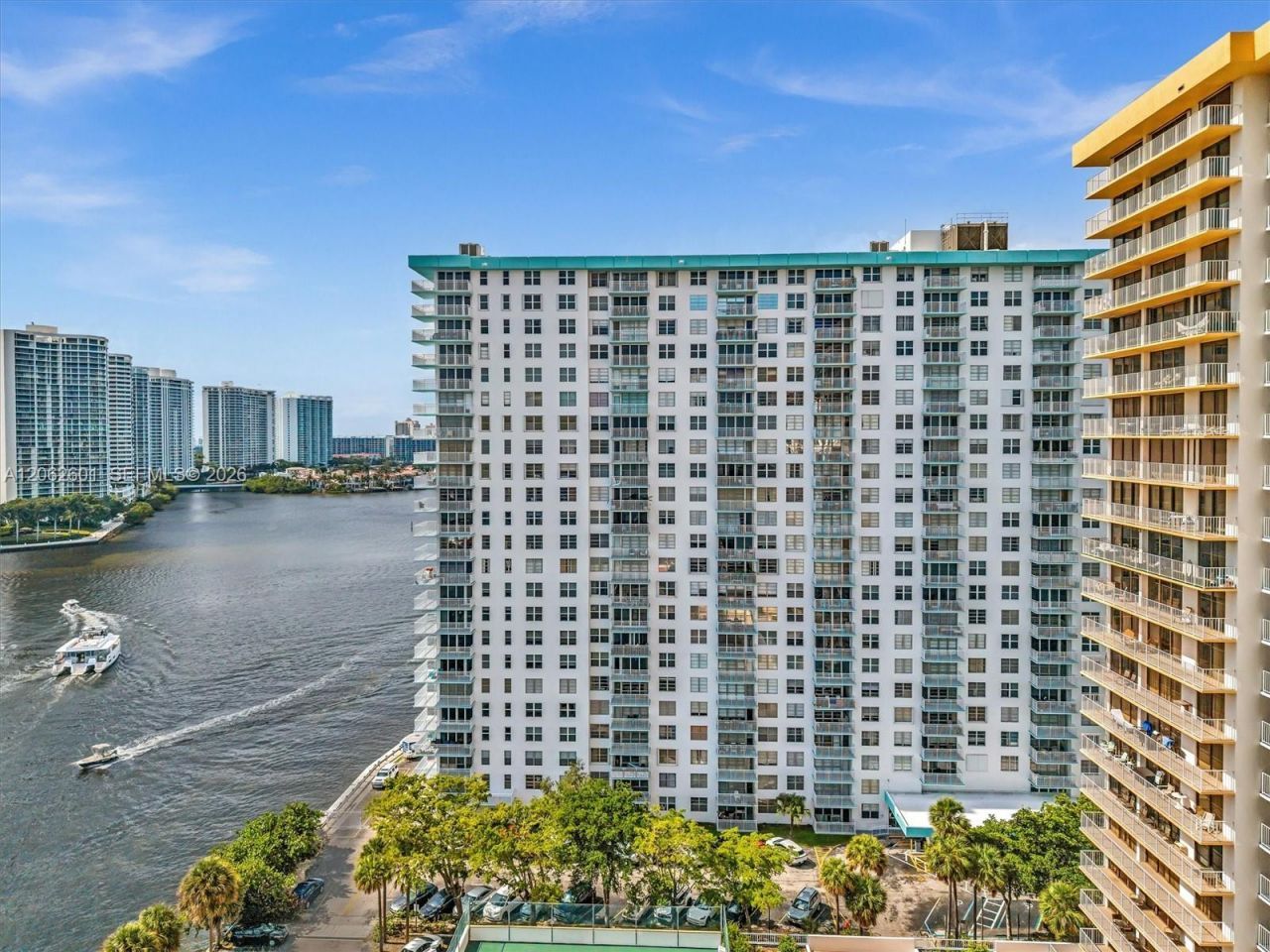 301 174th St , Unit 2205, Sunny Isles Beach, FL 33160 Photo