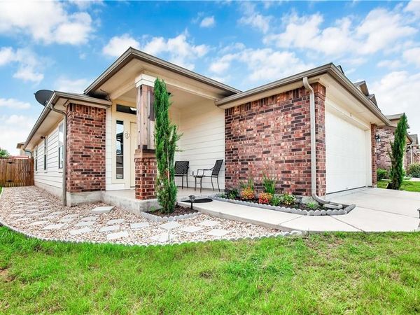12215 Timber Arch LN , Manor, TX 78653