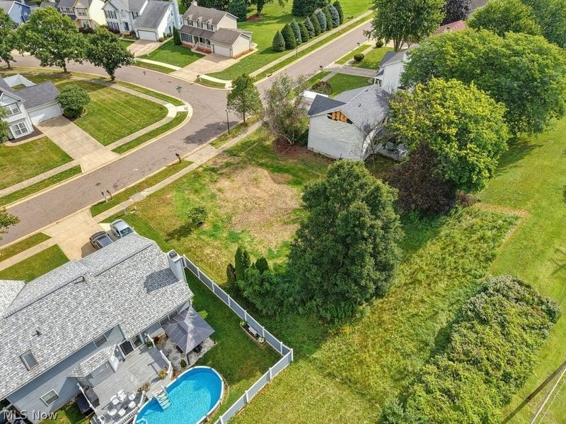 2238 Canterbury Circle, Akron, OH 44319 Photo 13