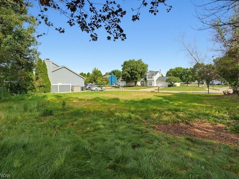 2238 Canterbury Circle, Akron, OH 44319 Photo 8