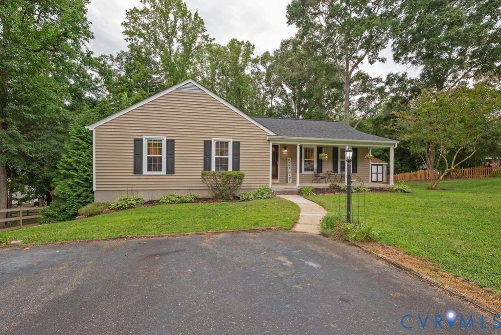 6239 Betron Way , Hanover, VA 23111 Main Photo