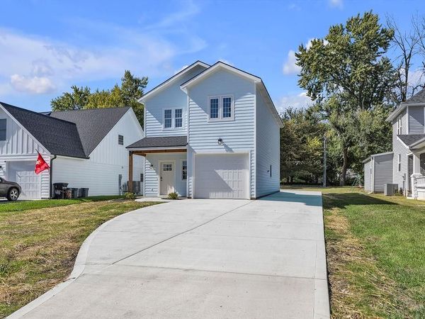 607 N Mead Street, Cameron, MO 64429