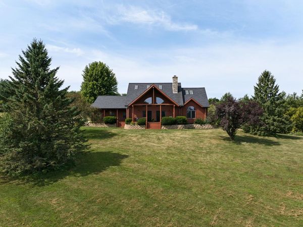N1475 Dill Road, Browntown, WI 53522
