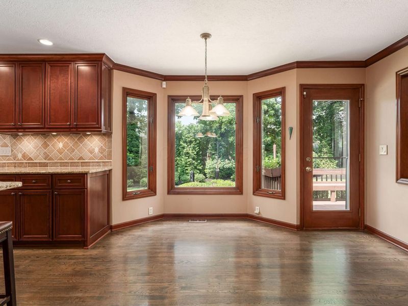 978 Valleyview Drive , Westerville, OH 43081 Photo 25