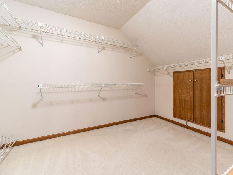 978 Valleyview Drive , Westerville, OH 43081 Photo 32