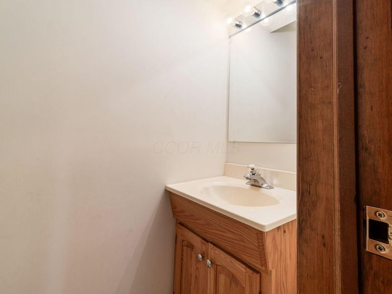 978 Valleyview Drive , Westerville, OH 43081 Photo 55