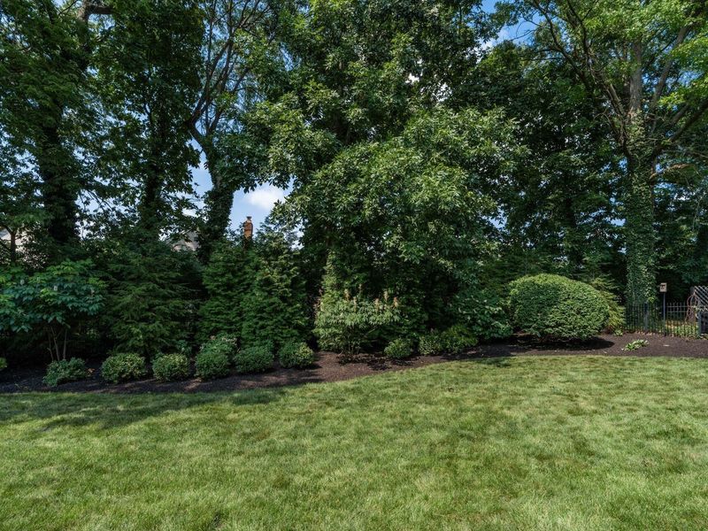 978 Valleyview Drive , Westerville, OH 43081 Photo 62