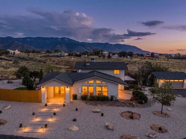 12300 Palomas Avenue NE, Albuquerque, NM 87122