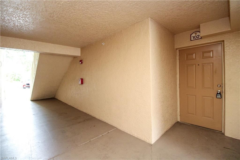 8215 Ibis Club Dr, Unit 102, Naples, FL 34104 Photo