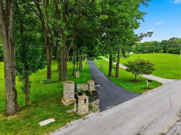 460 W W G Talley Road , Alvaton, KY 42122