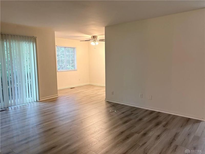201 Jamestown, Unit B, Washington Township, OH 45458 Photo 3