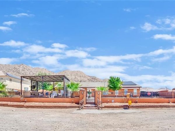 236 Vista Valley Street, Las Vegas, NV 89110