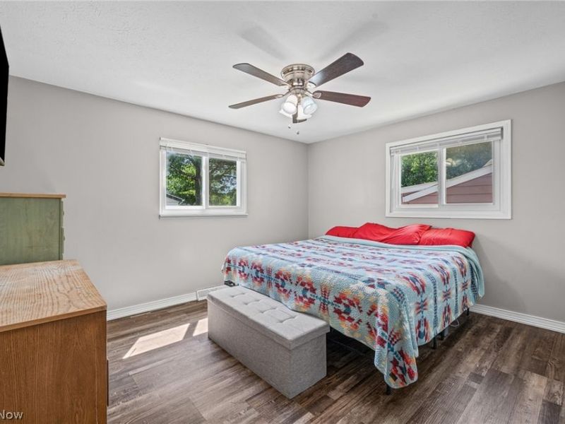 1253 Golden Gate Boulevard , Mayfield Heights, OH 44124 Photo 17