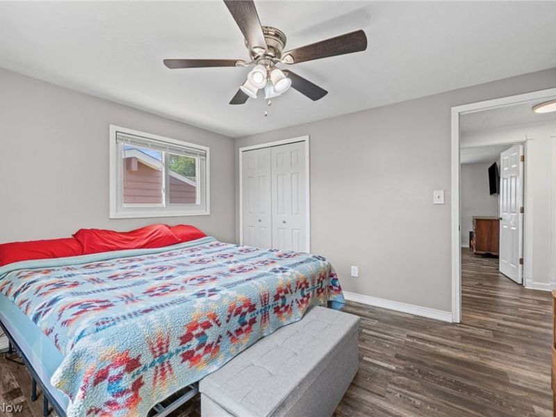 1253 Golden Gate Boulevard , Mayfield Heights, OH 44124 Photo 18