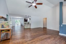 1282 Sand Oak Drive  photo 4
