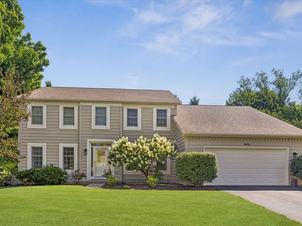 832 Wexford Court , Naperville, IL 60540