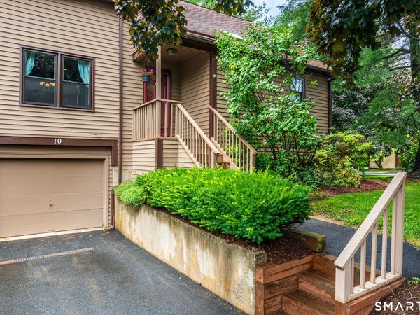 10 Stillmeadow, Unit 10, Monroe, CT 06468