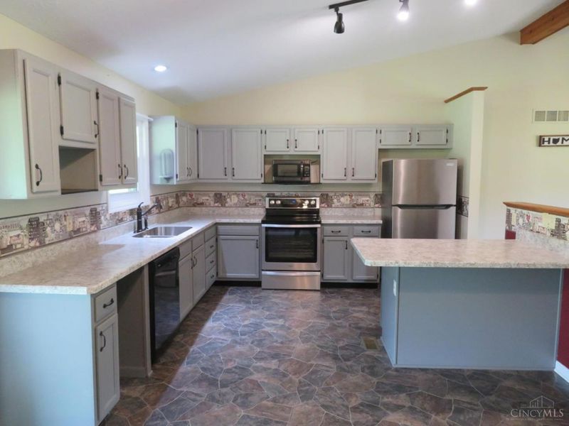 12891 State Route 136, West Union, OH 45693 Photo 16