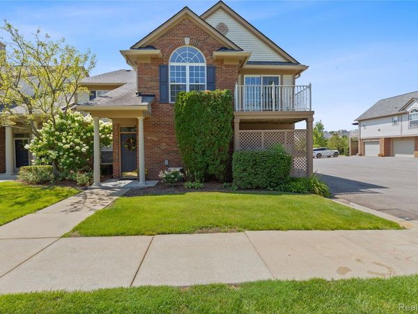 3542 Oakmonte Boulevard, Oakland Township, Mi 48306