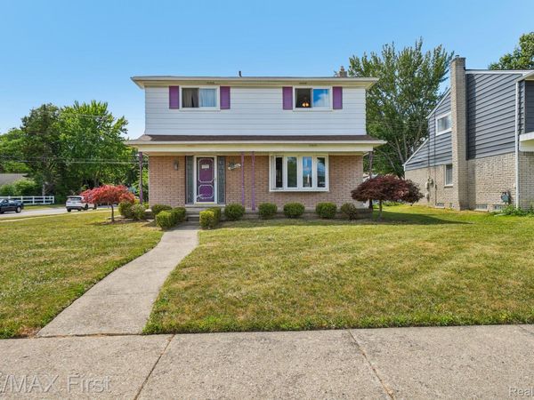 27309 Pierce Street, Southfield, Mi 48076
