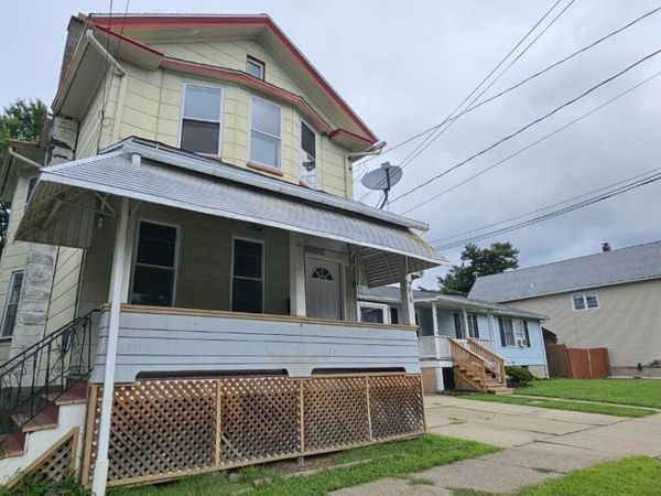 196 Bowman Street, Wilkes-Barre, PA 18702