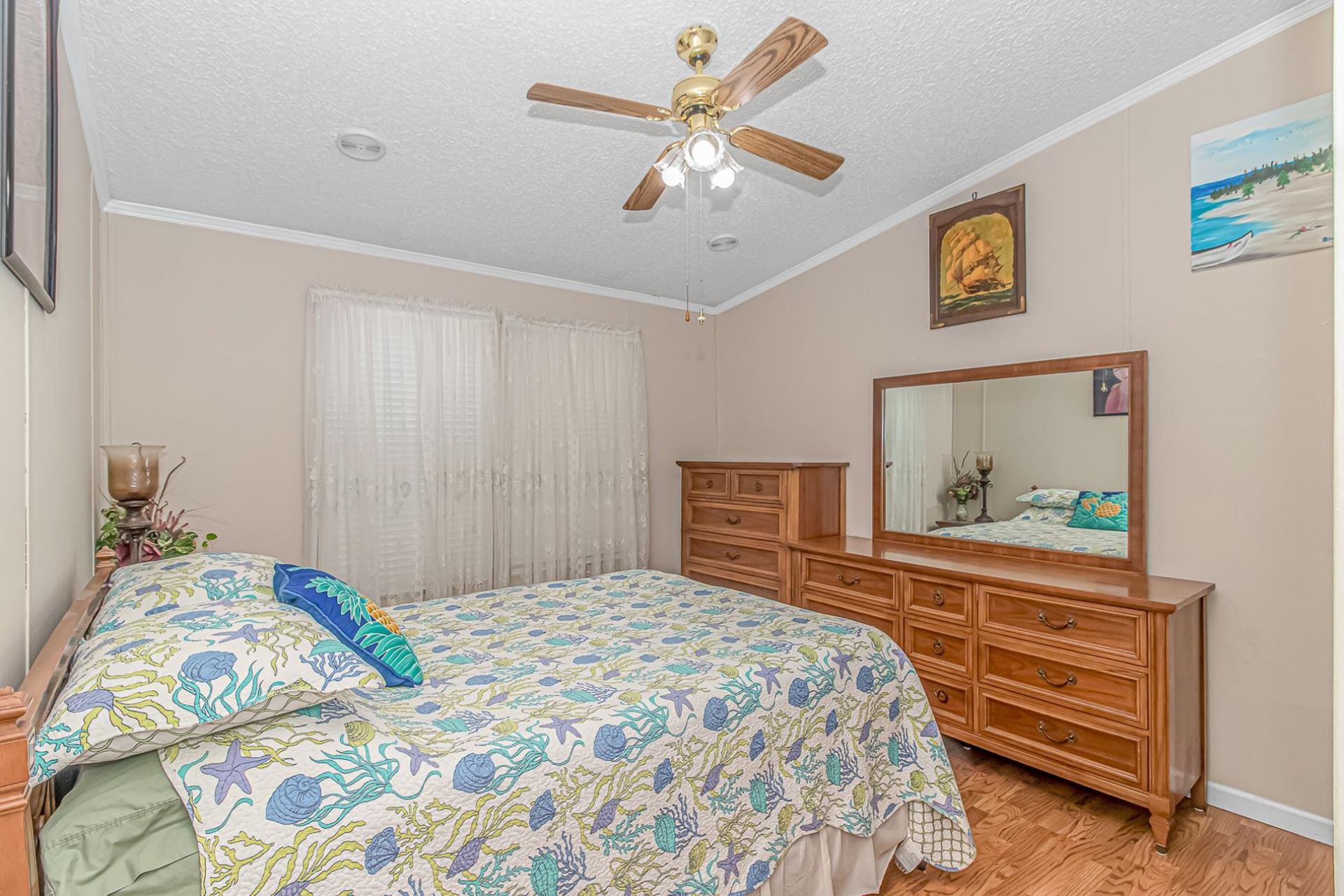 1353 Circle Bay Dr. Photo 20