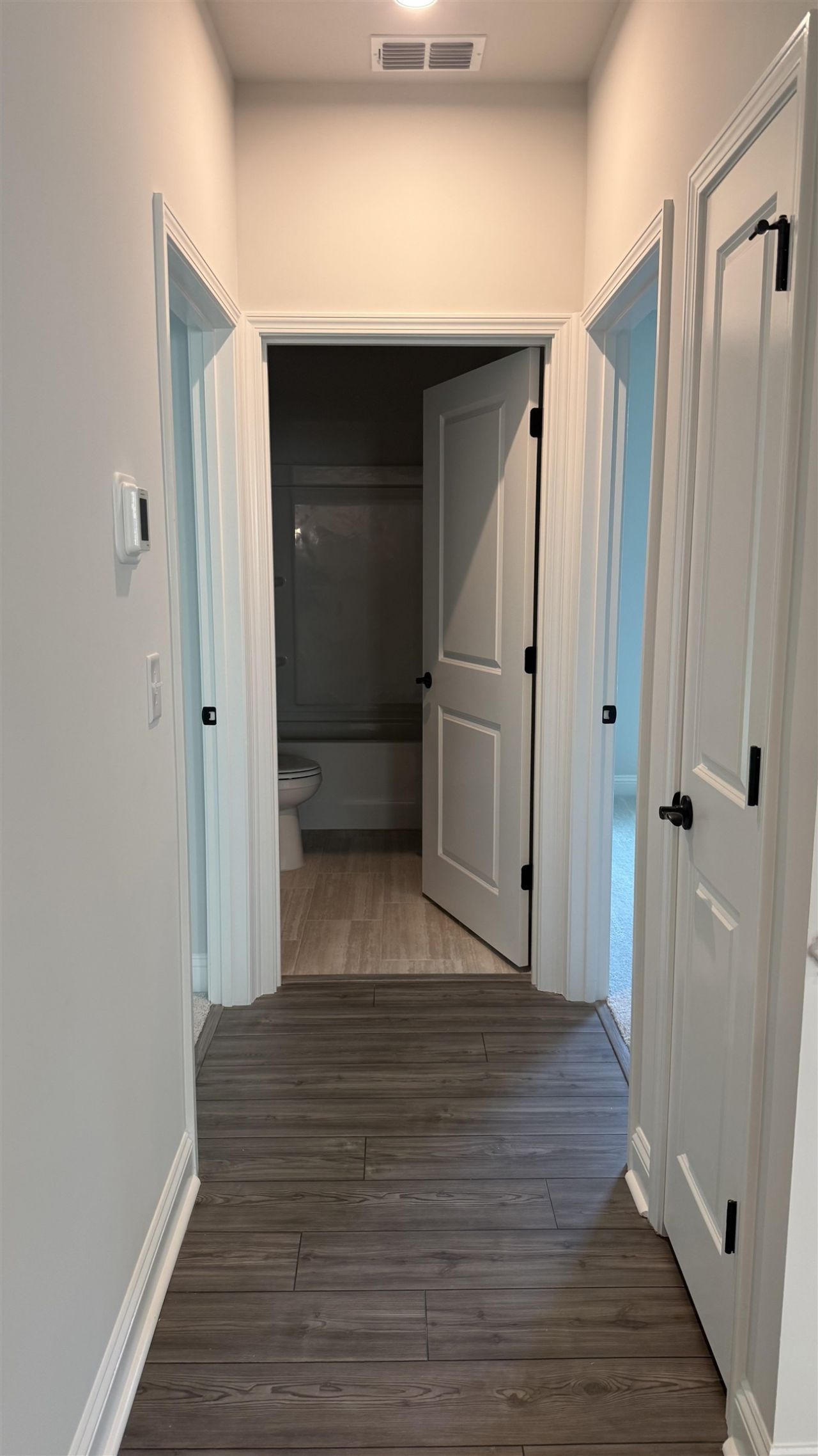 633 Palm Bay Dr. Photo 13