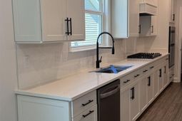 633 Palm Bay Dr. photo 4
