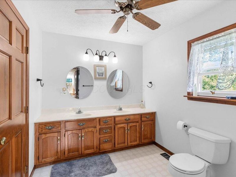 1380 County Road 11 , Bellefontaine, OH 43311 Photo 25