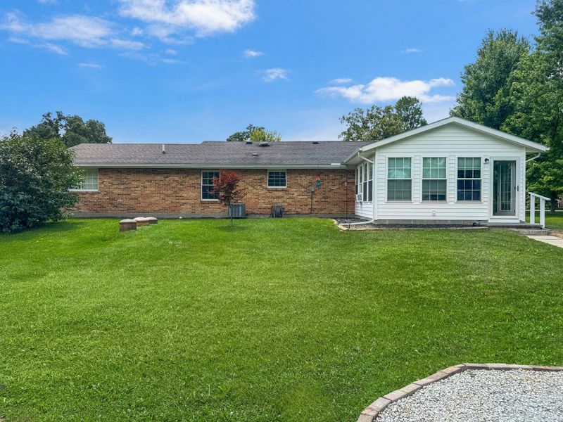 4049 Walnut Grove Circle , Urbana, OH 43078 Photo 7