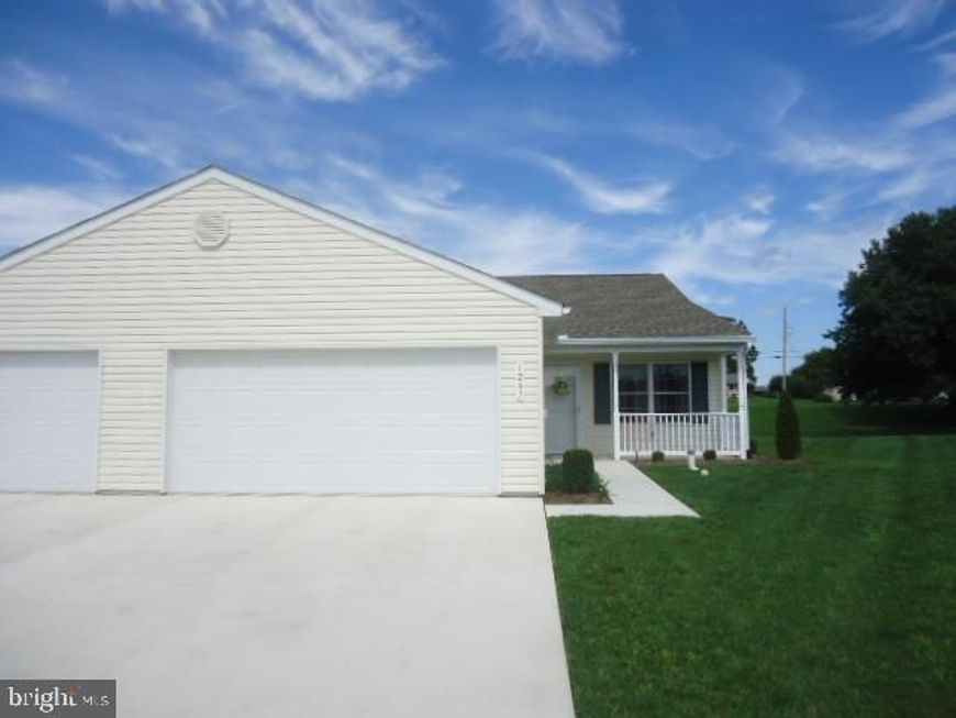 1267 Village Drive , Spring Grove, PA 17362 Main Photo