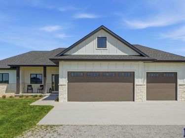 17450 SW 37th Street, Martell, NE 68404