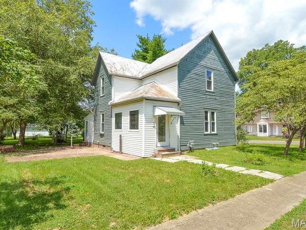 213 Mill Street , St Jacob, IL 62281