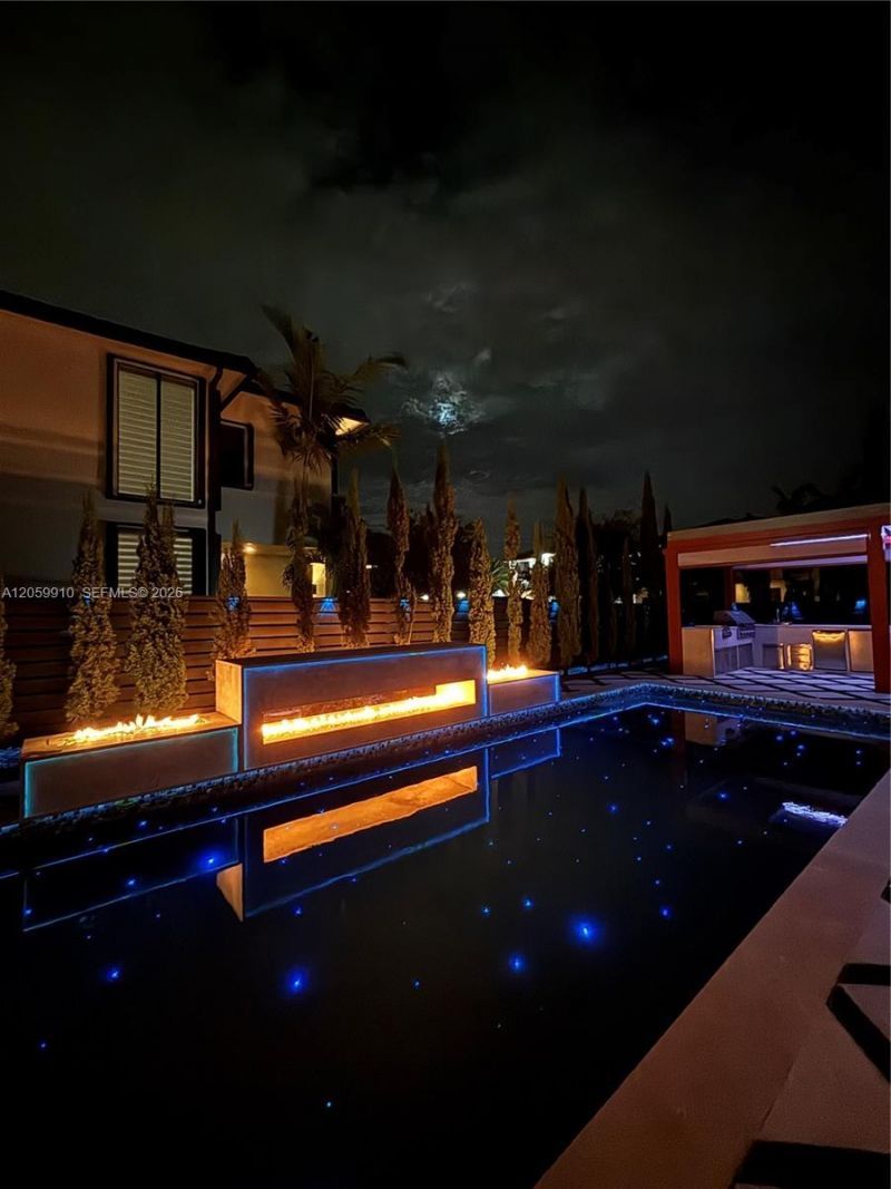 Please Call For Address, Miami, FL 33196 Photo