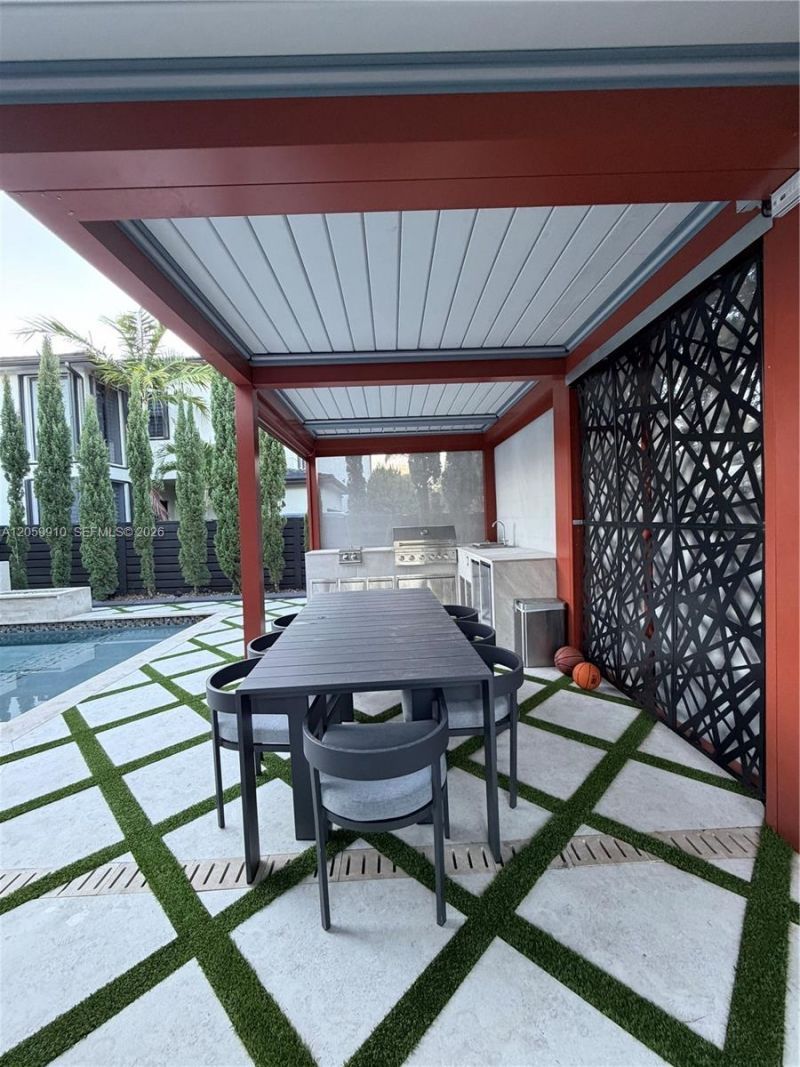 Please Call For Address, Miami, FL 33196 Photo