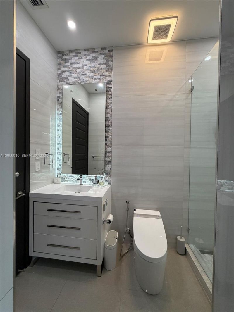Please Call For Address, Miami, FL 33196 Photo