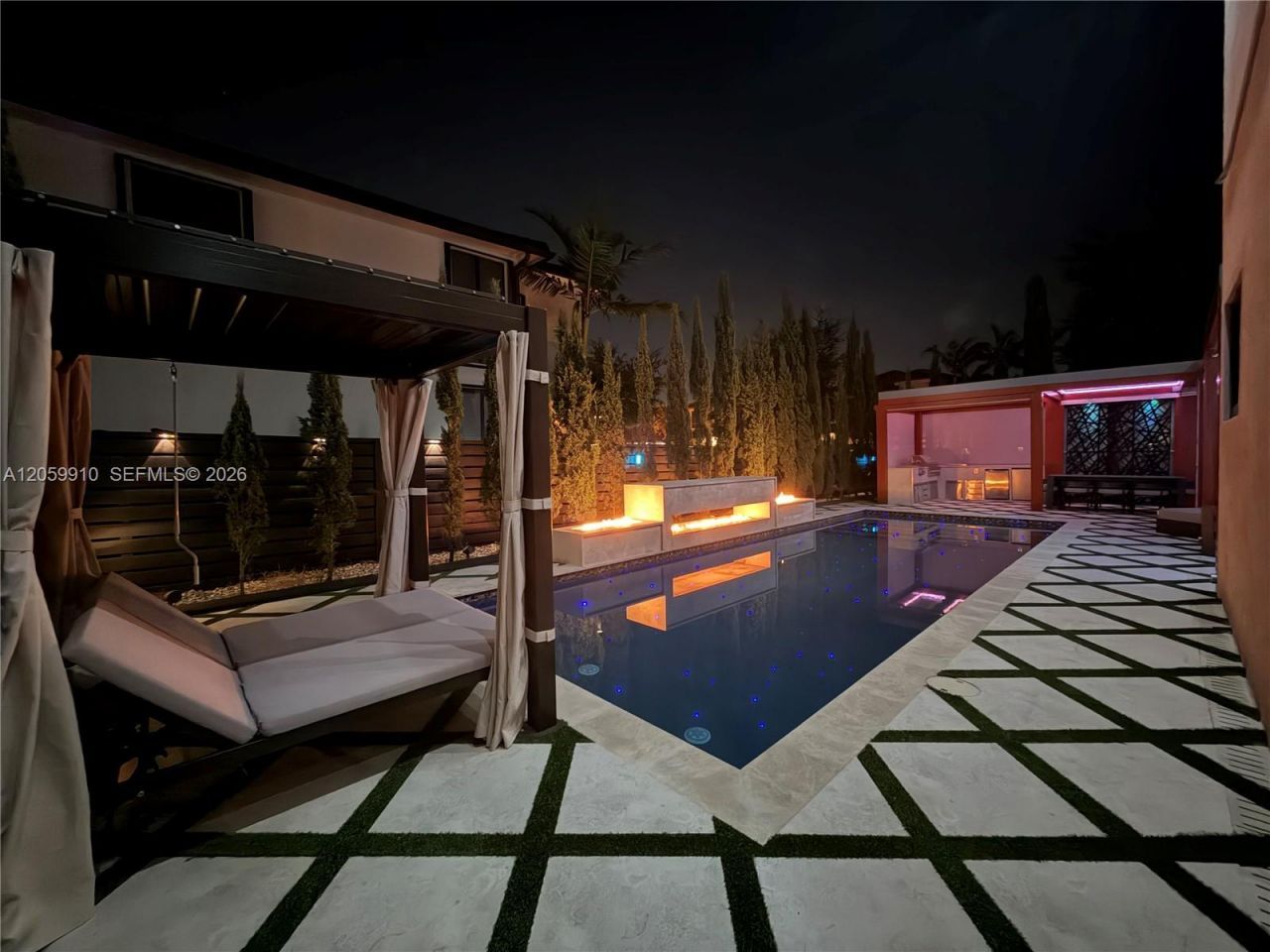 Please Call For Address, Miami, FL 33196 Photo