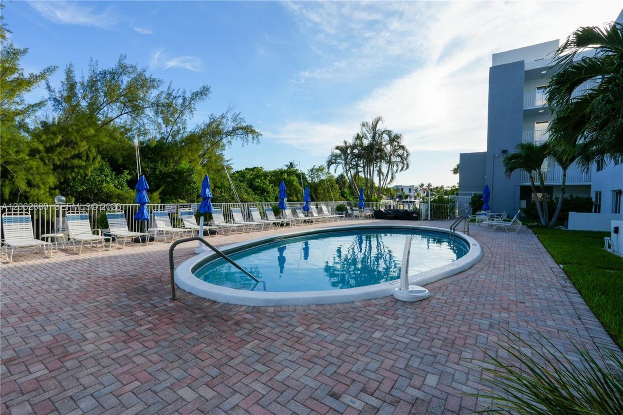 2870 NE 14th St Cswy, Unit 303C, Pompano Beach, FL 33062 Photo
