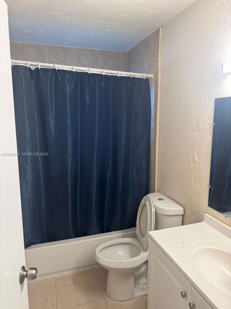 3675 NW 94th Ave, Unit 8J, Sunrise, FL 33351 Photo
