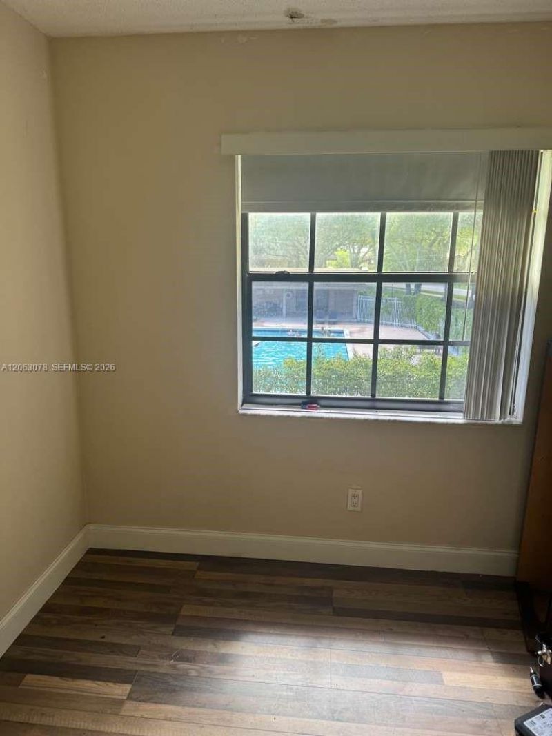 3675 NW 94th Ave, Unit 8J, Sunrise, FL 33351 Photo