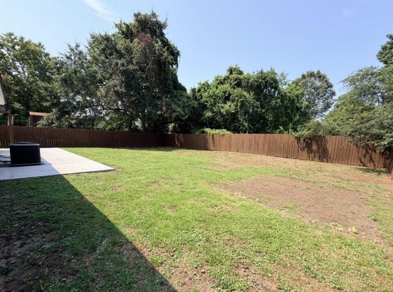 1179 Landsdowne Photo 27