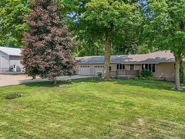 20132 State Highway 99, Le Center, MN 56057