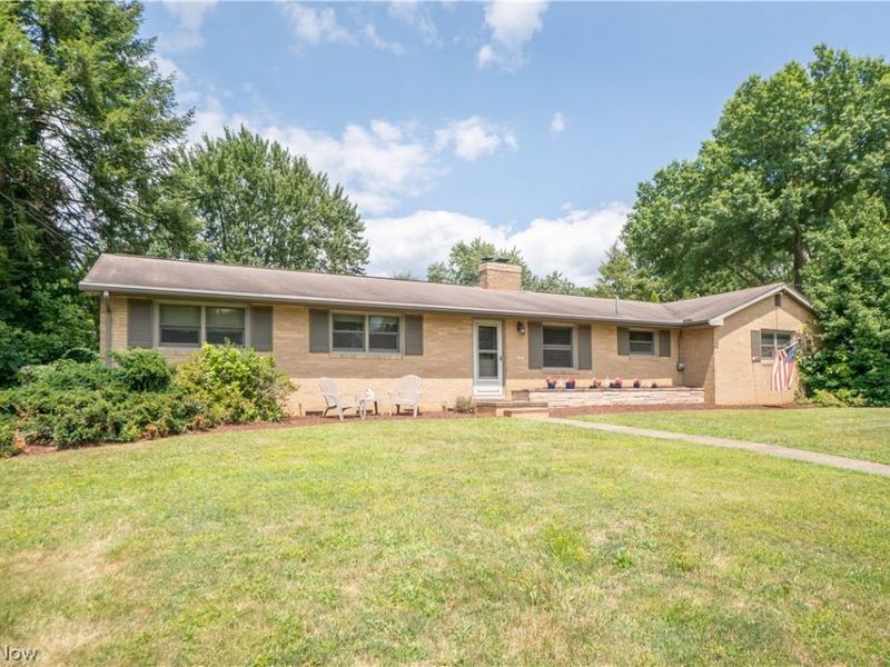 731 Bachtel Street SE, North Canton, OH 44720 Photo 48